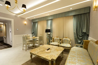 Chaharbagh Hotel