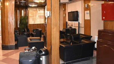 Avrin Hotel