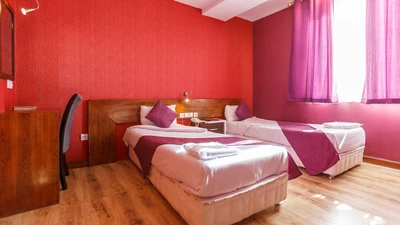 Jahan Nama Apartment Hotel