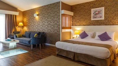 Toranj Hotel