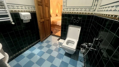 Ashkoob Traditional Hotel