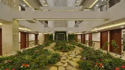 Shirazis Hotel