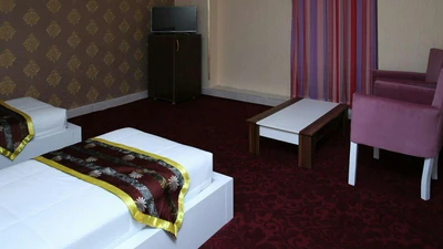 Bastam Palace Hotel