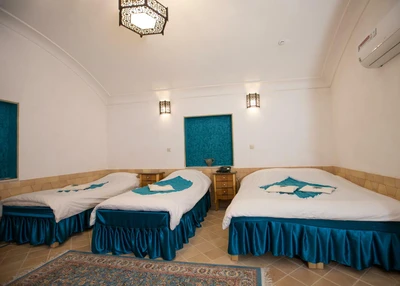 Baba Afzal Hotel