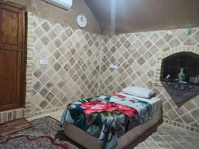 Shakheh Nabat Hostel
