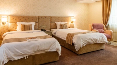 Simorgh Hotel