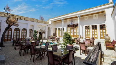 One Thousand and One Night Of Chahar Bagh Hotel