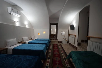 Rose Traditional Hotel
