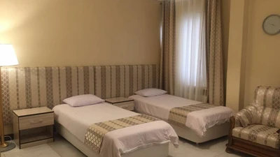 Zanjan Sepid Hotel