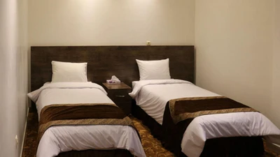 Abrishami Hotel