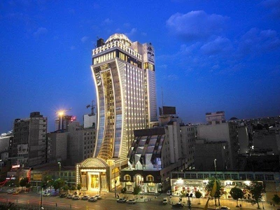 Almas 2 Hotel