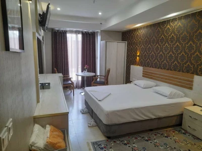 Sepahan Hotel