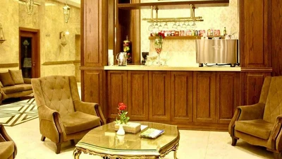 Fars Hotel
