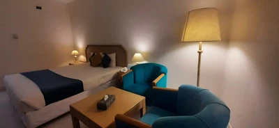 Hormoz Hotel