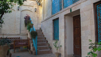 Tabesh Hotel