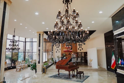 Dariush Hotel