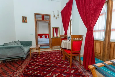 Mandegar House