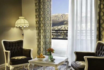 Yasuj Parsian Hotel
