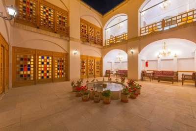 Karvanica Hotel