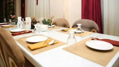 Bastam Palace Hotel