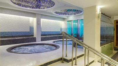 Iran Hotel (4-star)