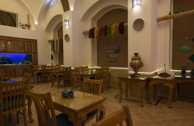 Baba Afzal Hotel