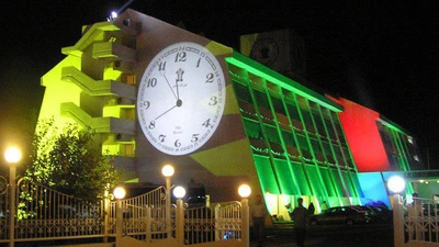 Laleh Hotel