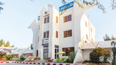 Fanoos Hotel Kish