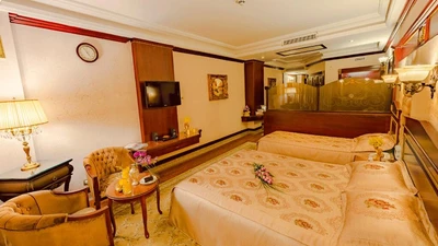 Golden Palace Hotel