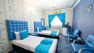 Parseh Hotel