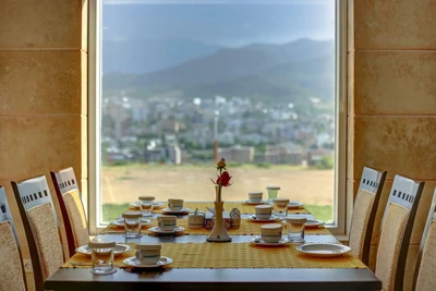 Yasuj Parsian Hotel