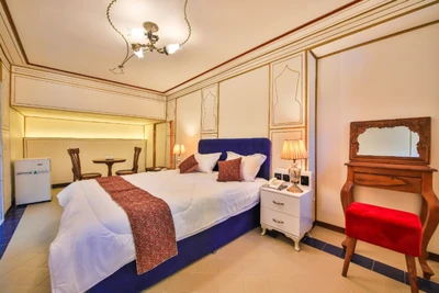 Sarhang Palace Hotel