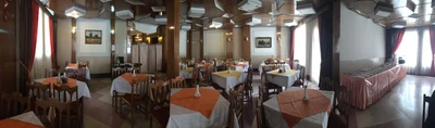 Avrin Hotel