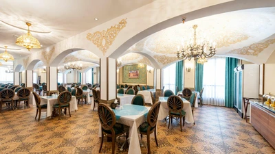 Khajoo Hotel