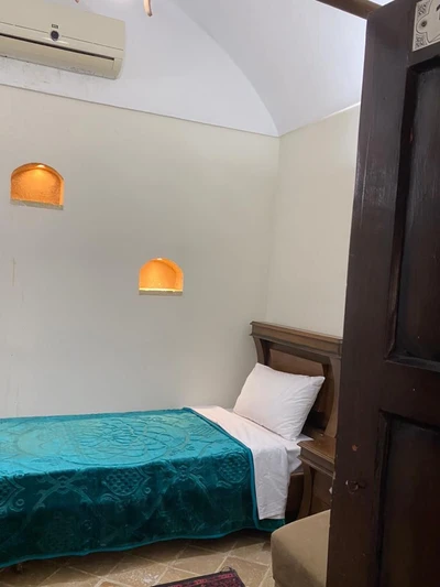 Rose Traditional Hotel