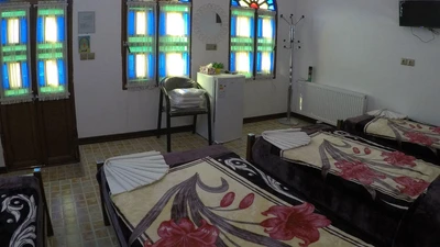 Amirza traditional hotel & hostel