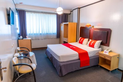 Persia Hotel