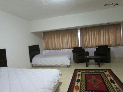 Goldis Hotel