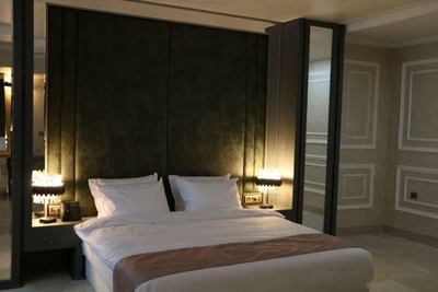 Diyako Palace Hotel