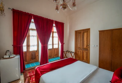 Mandegar House