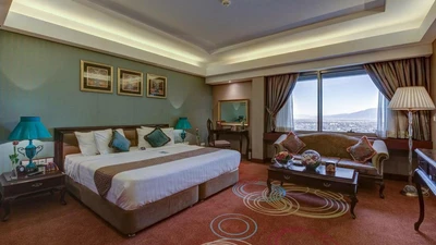 Shiraz Grand Hotel