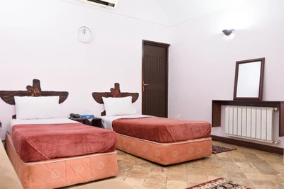 Rose Traditional Hotel